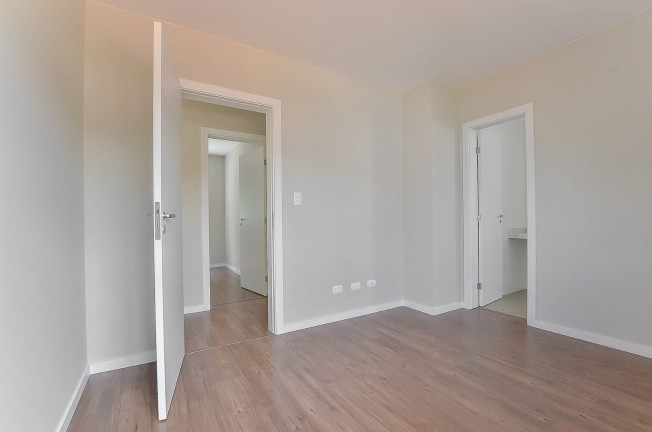 Imagem Casa com 3 Quartos à Venda, 539 m² em Cidade Industrial - Curitiba Imagem Casa com 3 Quartos à Venda, 539 m² em Cidade Industrial - Curitiba