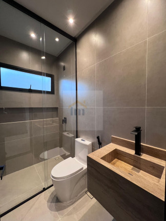 Imagem Casa com 5 Quartos à Venda, 251 m² em Parqville Pinheiros - Aparecida De Goiânia