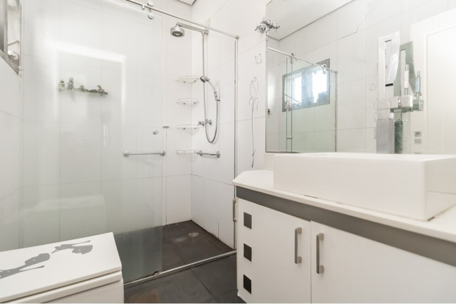 Imagem Casa com 3 Quartos à Venda, em Vila Mariana - São Paulo Imagem Casa com 3 Quartos à Venda, em Vila Mariana - São Paulo