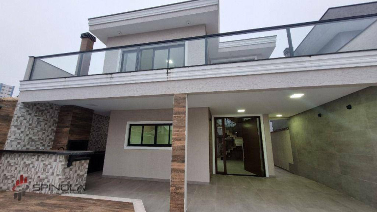 Imagem Sobrado com 3 Quartos à Venda, 190 m² em Balneário Flórida - Praia Grande Imagem Sobrado com 3 Quartos à Venda, 190 m² em Balneário Flórida - Praia Grande