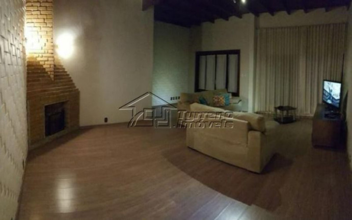 Imagem Casa com 5 Quartos à Venda, 300 m² em Vista Verde - São José Dos Campos Imagem Casa com 5 Quartos à Venda, 300 m² em Vista Verde - São José Dos Campos