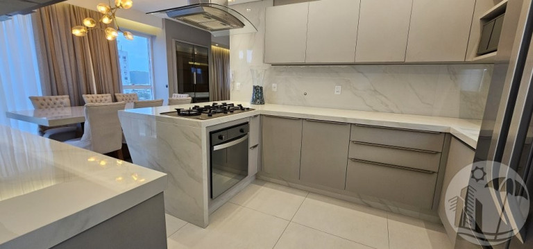Imagem Apartamento com 5 Quartos à Venda, 261 m² em Centro - Balneário Camboriú Imagem Apartamento com 5 Quartos à Venda, 261 m² em Centro - Balneário Camboriú