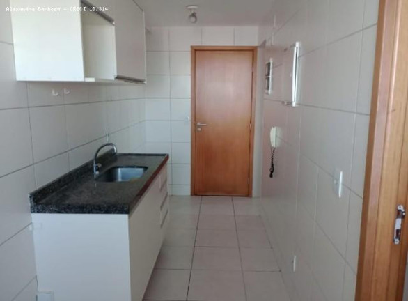 Imagem Apartamento com 3 Quartos à Venda, 80 m² em Casa Amarela - Recife