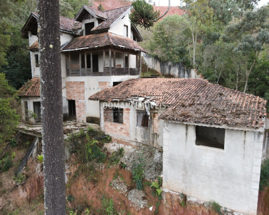 Imagem Casa com 4 Quartos à Venda, 200 m² em Região De Descansópolis - Campos Do Jordão Imagem Casa com 4 Quartos à Venda, 200 m² em Região De Descansópolis - Campos Do Jordão