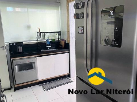 Imagem Casa com 4 Quartos à Venda, 300 m² em Camboinhas - Niterói Imagem Casa com 4 Quartos à Venda, 300 m² em Camboinhas - Niterói