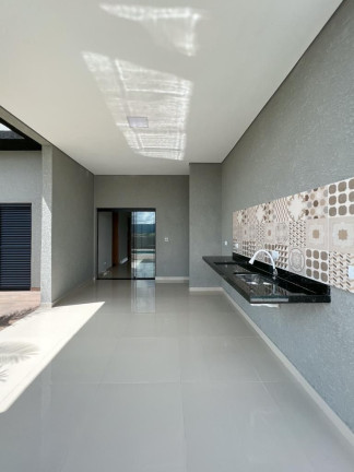 Imagem Imóvel com 3 Quartos à Venda, 360 m² em Bom Jesus Dos Perdões Imagem Imóvel com 3 Quartos à Venda, 360 m² em Bom Jesus Dos Perdões
