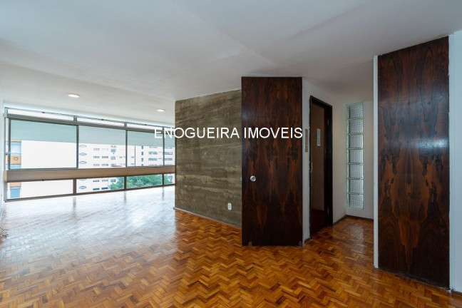 Imagem Apartamento com 3 Quartos à Venda, 194 m² em Cerqueira César - São Paulo Imagem Apartamento com 3 Quartos à Venda, 194 m² em Cerqueira César - São Paulo