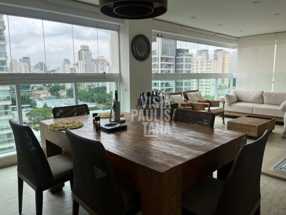 Apartamento com 3 Quartos à Venda ou Locação, 210 m² em Vila Olímpia - São Paulo