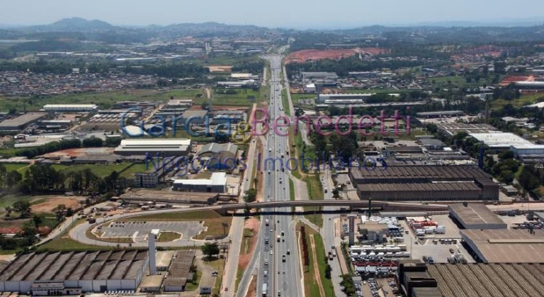 Imóvel para Alugar, 98.015 m² em Jardim Arapongas - Guarulhos