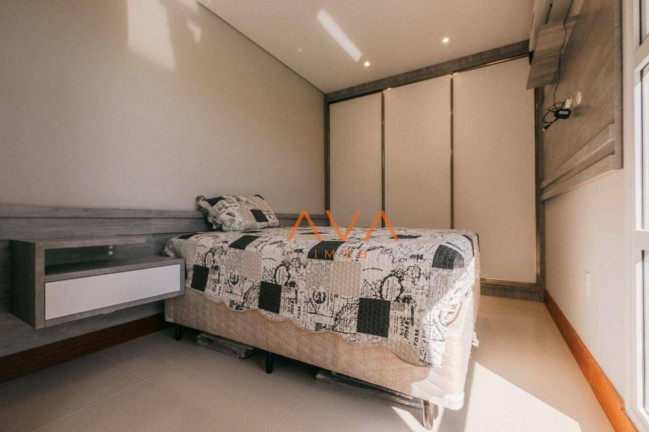Imagem Casa com 4 Quartos à Venda, 287 m² em Vargem Grande - Florianópolis Imagem Casa com 4 Quartos à Venda, 287 m² em Vargem Grande - Florianópolis