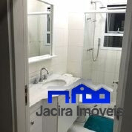 Imagem Apartamento com 2 Quartos à Venda,  em Marapé - Santos