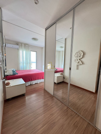 Imagem Imóvel com 3 Quartos à Venda, 144 m² em Parque Residencial Laranjeiras - Serra