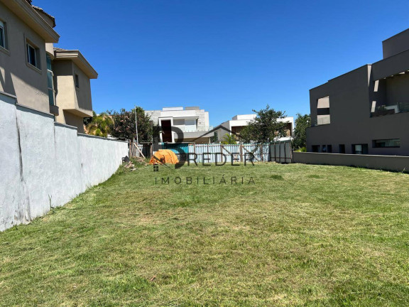 Terreno em Condomínio à Venda, 525 m² em Tamboré - Santana De Parnaíba