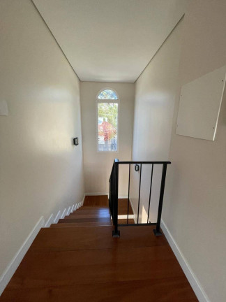 Imagem Casa com 3 Quartos à Venda, 284 m² em Agronômica - Florianópolis Imagem Casa com 3 Quartos à Venda, 284 m² em Agronômica - Florianópolis