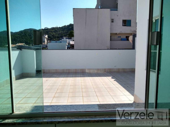 Imagem Casa com 3 Quartos à Venda, 130 m² em Ariribá - Balneário Camboriú