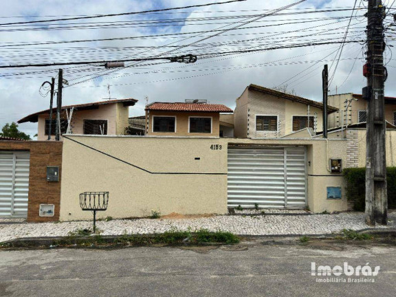 Imagem Casa com 4 Quartos para Alugar, 163 m² em Sapiranga - Fortaleza Imagem Casa com 4 Quartos para Alugar, 163 m² em Sapiranga - Fortaleza