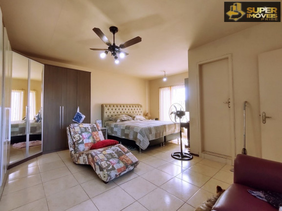 Imagem Casa com 3 Quartos à Venda, 300 m² em Areal - Pelotas
