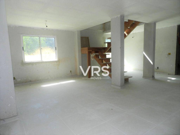 Imagem Casa com 4 Quartos à Venda, 420 m² em Albuquerque - Teresópolis Imagem Casa com 4 Quartos à Venda, 420 m² em Albuquerque - Teresópolis