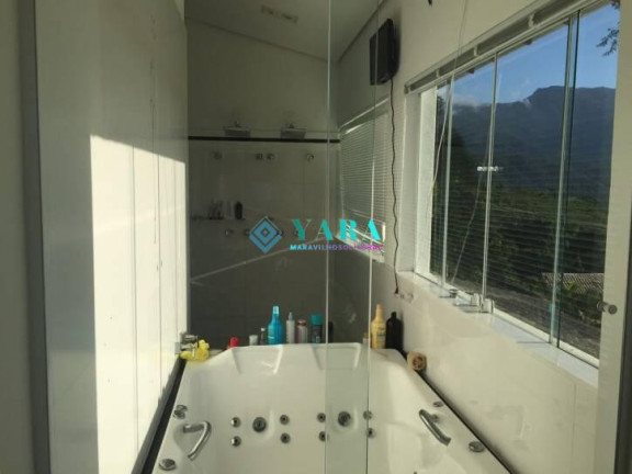 Imagem Casa com 5 Quartos à Venda, 400 m² em Ilhabela