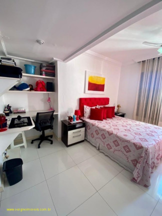 Imagem Imóvel com 3 Quartos à Venda, 390 m² em Pituba - Salvador Imagem Imóvel com 3 Quartos à Venda, 390 m² em Pituba - Salvador