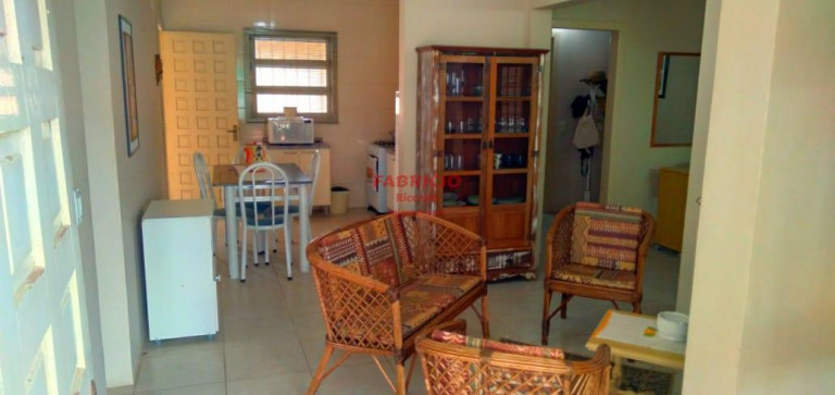 Imagem Casa com 3 Quartos à Venda, 200 m² em Capão Novo - Capão Da Canoa