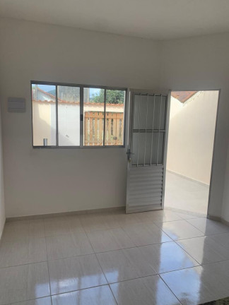 Imagem Casa com 2 Quartos à Venda, 56 m² em Jardim Magalhães - Itanhaém Imagem Casa com 2 Quartos à Venda, 56 m² em Jardim Magalhães - Itanhaém