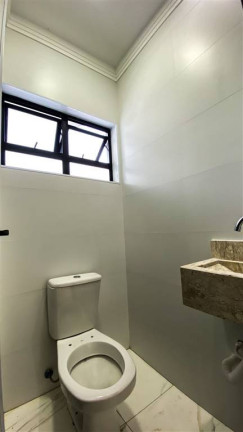 Imagem Casa com 3 Quartos à Venda, 185 m² em Caiçara - Praia Grande