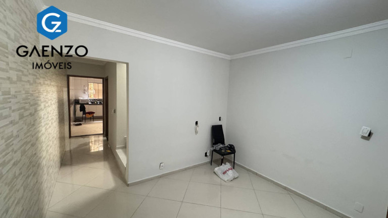 Imagem Sobrado com 3 Quartos à Venda, 120 m² em Umuarama - Osasco Imagem Sobrado com 3 Quartos à Venda, 120 m² em Umuarama - Osasco