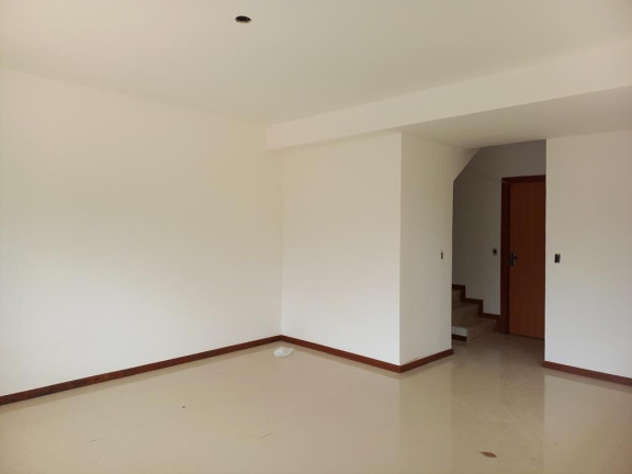 Imagem Casa com 3 Quartos à Venda, 106 m² em Serra Grande - Niterói