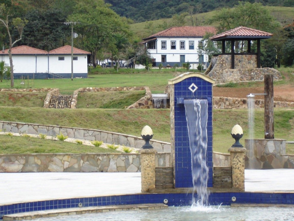 Imagem Fazenda à Venda, 1.331.000 m² em Piquete - Piquete