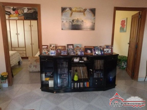 Imagem Casa com 3 Quartos à Venda, 480 m² em Bom Retiro - São José Dos Campos Imagem Casa com 3 Quartos à Venda, 480 m² em Bom Retiro - São José Dos Campos