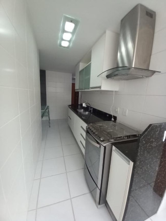 Imagem Imóvel com 3 Quartos à Venda, 130 m² em Icaraí - Niterói Imagem Imóvel com 3 Quartos à Venda, 130 m² em Icaraí - Niterói