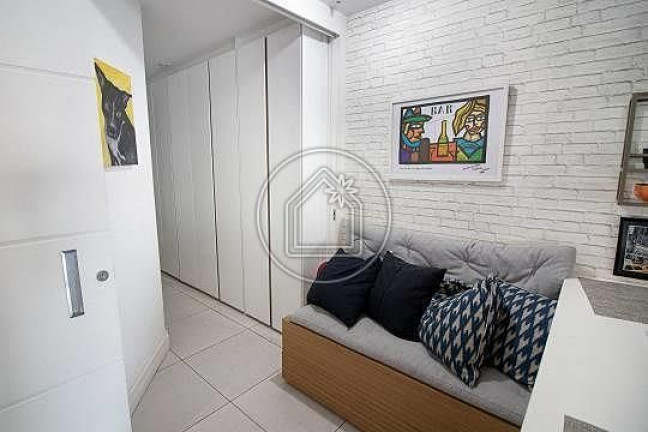 Imagem Cobertura com 2 Quartos à Venda, 115 m² em Lagoa - Rio De Janeiro Imagem Cobertura com 2 Quartos à Venda, 115 m² em Lagoa - Rio De Janeiro