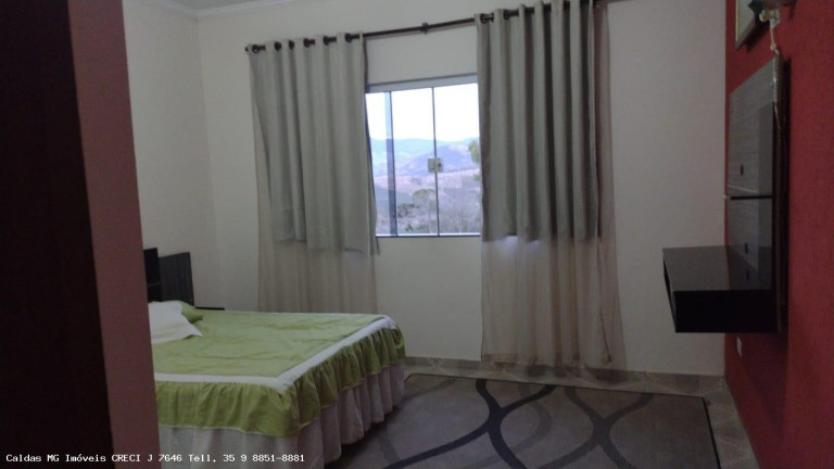 Imagem Chácara com 3 Quartos à Venda, 23.900 m² em Zona Rural - Caldas Imagem Chácara com 3 Quartos à Venda, 23.900 m² em Zona Rural - Caldas