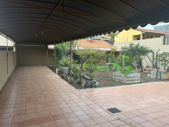 Imagem Casa com 7 Quartos à Venda, 690 m² em Cidade Industrial - Curitiba Imagem Casa com 7 Quartos à Venda, 690 m² em Cidade Industrial - Curitiba
