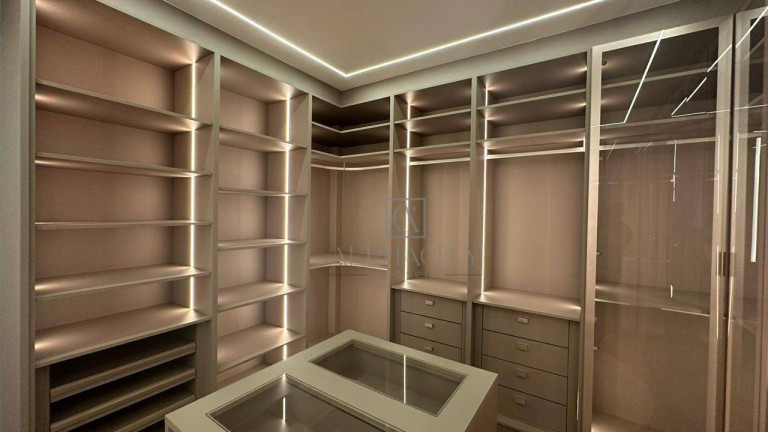 Imagem Casa com 4 Quartos à Venda, 610 m² em Tamboré - Santana De Parnaíba Imagem Casa com 4 Quartos à Venda, 610 m² em Tamboré - Santana De Parnaíba