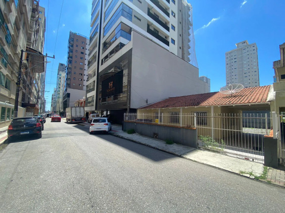Imagem Casa com 3 Quartos à Venda, 152 m² em Meia Praia - Itapema Imagem Casa com 3 Quartos à Venda, 152 m² em Meia Praia - Itapema