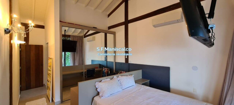 Casa com 13 Quartos à Venda, 1.850 m² em São Pedro (cambaquara) - Ilhabela