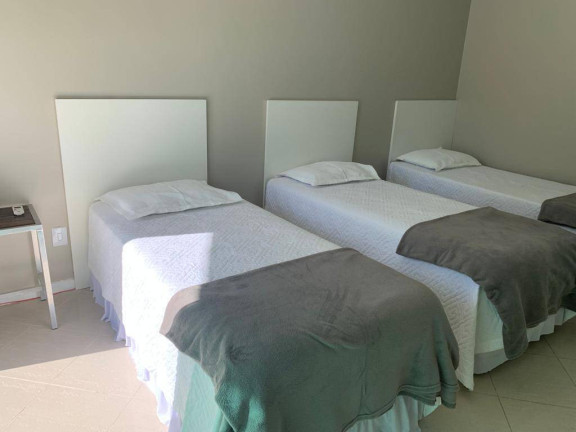 Imagem Casa com 6 Quartos para Temporada, 380 m² em Jurerê Internacional - Florianópolis Imagem Casa com 6 Quartos para Temporada, 380 m² em Jurerê Internacional - Florianópolis