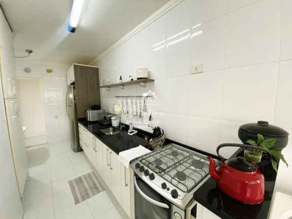 Imagem Apartamento com 3 Quartos à Venda, 130 m² em Pitangueiras - Guarujá