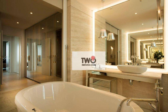 Imagem Apartamento com 4 Quartos à Venda, 266 m² em Barra Da Tijuca - Rio De Janeiro