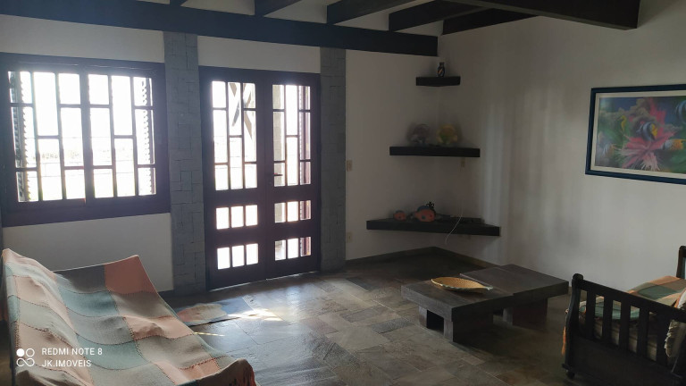 Imagem Sobrado com 6 Quartos à Venda, 499 m² em Balneário Uirapuru - Itapoá Imagem Sobrado com 6 Quartos à Venda, 499 m² em Balneário Uirapuru - Itapoá