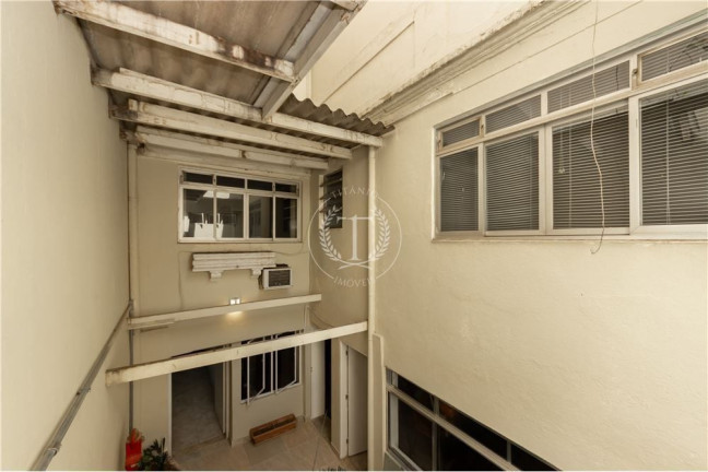 Imagem Casa com 6 Quartos à Venda, 220 m² em Jardim Paulista - São Paulo Imagem Casa com 6 Quartos à Venda, 220 m² em Jardim Paulista - São Paulo