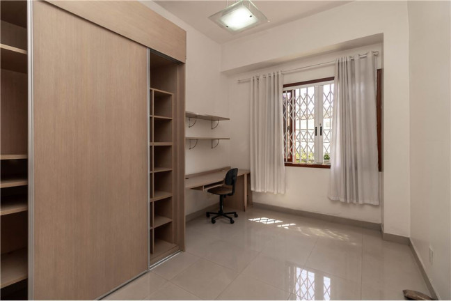 Imagem Casa com 4 Quartos à Venda, 408 m² em Chácara Inglesa - São Paulo Imagem Casa com 4 Quartos à Venda, 408 m² em Chácara Inglesa - São Paulo