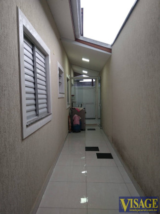 Imagem Casa com 3 Quartos à Venda,  em Cid. Salvador - Jacareí