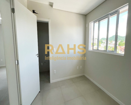 Imagem Apartamento com 3 Quartos à Venda, 98 m² em Saguaçu - Joinville