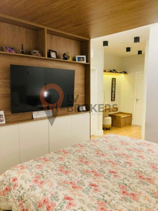 Imagem Casa com 4 Quartos à Venda, 132 m² em Vila Mogilar - Mogi Das Cruzes Imagem Casa com 4 Quartos à Venda, 132 m² em Vila Mogilar - Mogi Das Cruzes