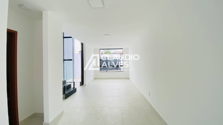 Imagem Casa com 3 Quartos à Venda, 140 m² em Sim - Feira De Santana Imagem Casa com 3 Quartos à Venda, 140 m² em Sim - Feira De Santana