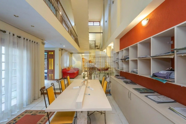 Imagem Casa com 5 Quartos à Venda, 409 m² em Higienópolis - Porto Alegre Imagem Casa com 5 Quartos à Venda, 409 m² em Higienópolis - Porto Alegre