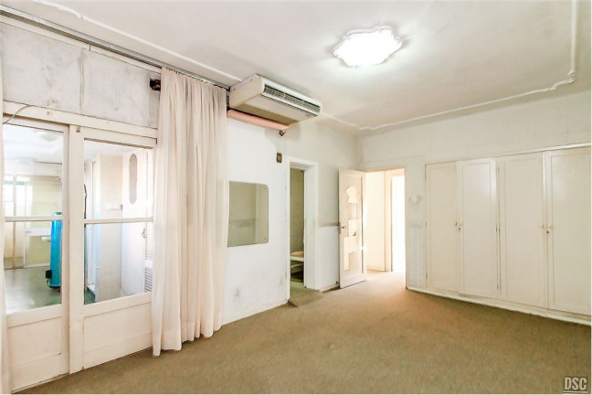 Imagem Imóvel com 3 Quartos à Venda, em Rio Branco - Porto Alegre Imagem Imóvel com 3 Quartos à Venda, em Rio Branco - Porto Alegre